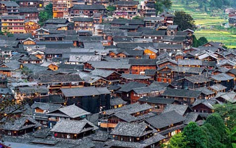 湖南6种常见的外墙仿石漆施工工艺！